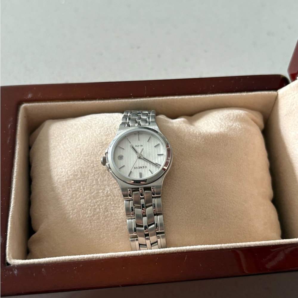 Silver Men's Watch - Picture 2 of 9